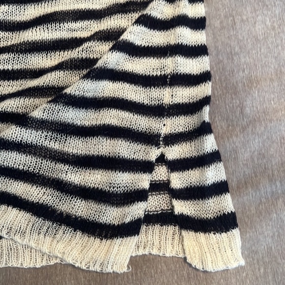 J Crew Navy White Striped Sheer Knit Crew Neck Sweater Wool Mohair Blend Small - Picture 3 of 6